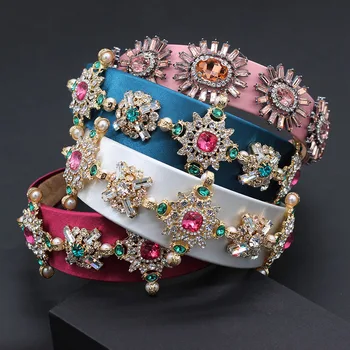 

Fashion exaggerated versatile headband New European and American Baroque fashion color rhinestone geometric headband 796