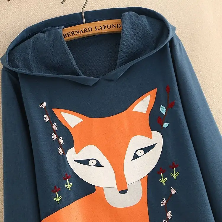 Kawaii Толстовки Животные из мультфильмов лиса Вышивка Пуловеры в цветочек японский стиль харакуку Толстовка с длинным рукавом милые топы пальто с капюшоном
