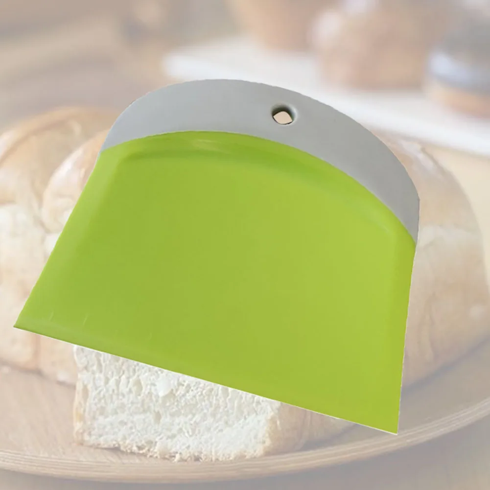 

Utensils Cutter Smooth Dough Scraper Flexible Safe Kitchen Gadgets Pastry Tools Spatula Curved Edge Baking Fondant Trapezoidal