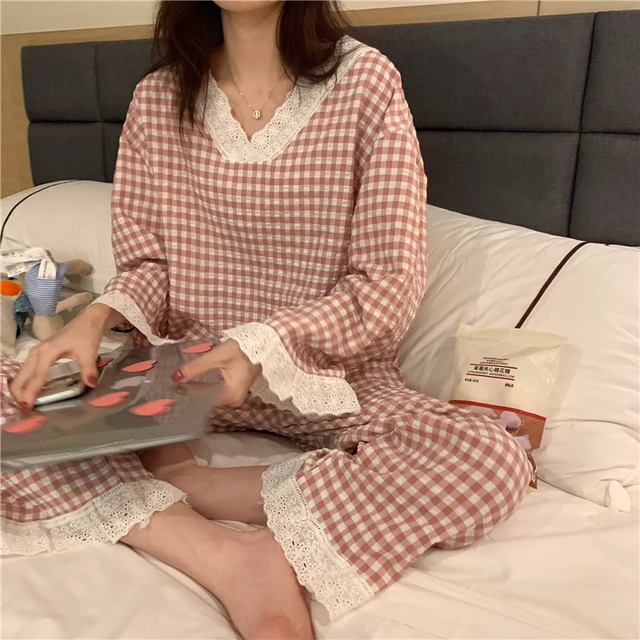 CAIYIER Korean Ulzzang Pink Plaid Print Pajamas Set Lovely V-Neck Girls Nightwear Loose Casual Long Sleeve Winter Homewear Suit Pink