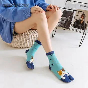 

Autumn Winter Fashion Creative Lovely Two Finger Socks Japanese Harajuku Women Socks Cartoon Lovely Animal Cat Calcetines Mujer