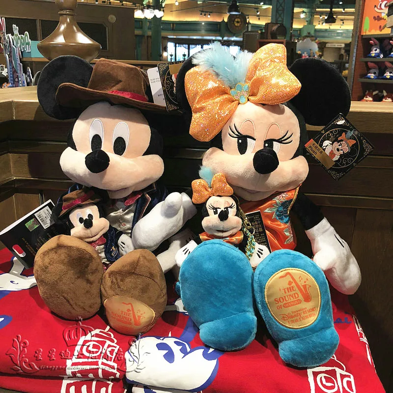 

Shanghai Disney retro Mickey Minnie cartoon cute plush doll for children's birthday gifts