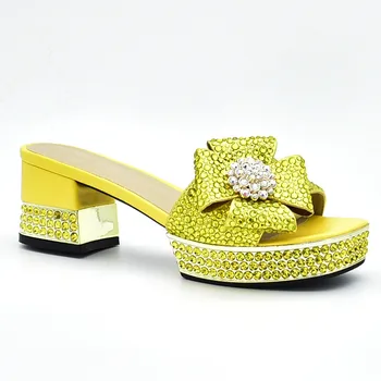 

Latest Fashion Sandalias Rasteiras Femininas 2020 Summer High Heeled Shoe for Women Italian Design African Women Rhinestone Shoe