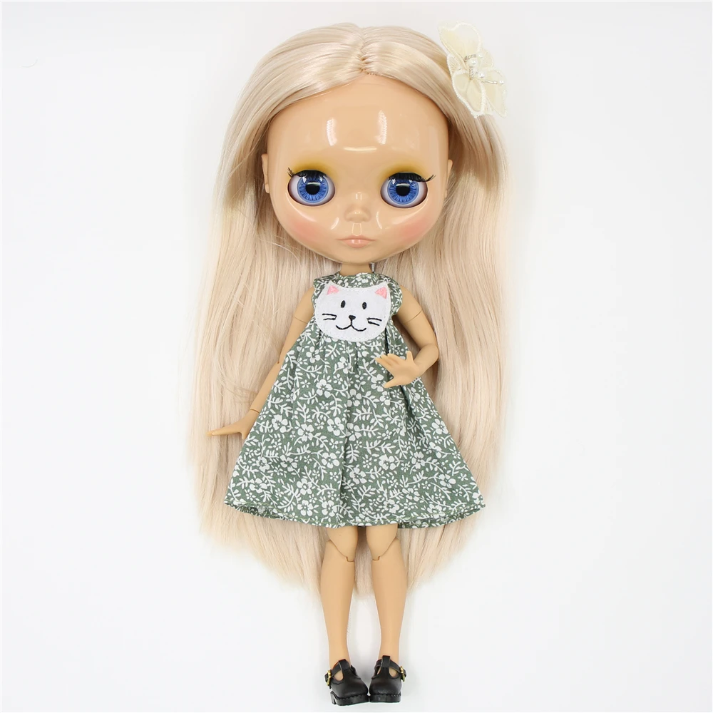 Neo Blythe Doll with Blonde Hair, Tan Skin, Shiny Cute Face & Factory Jointed Body 2
