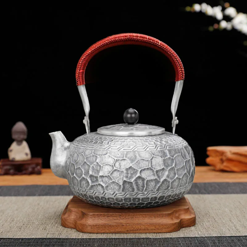 

Silver Kettle With Pure Silver 999 Hand Carved Hammering Chinese Tea Props Household Silver Kettle