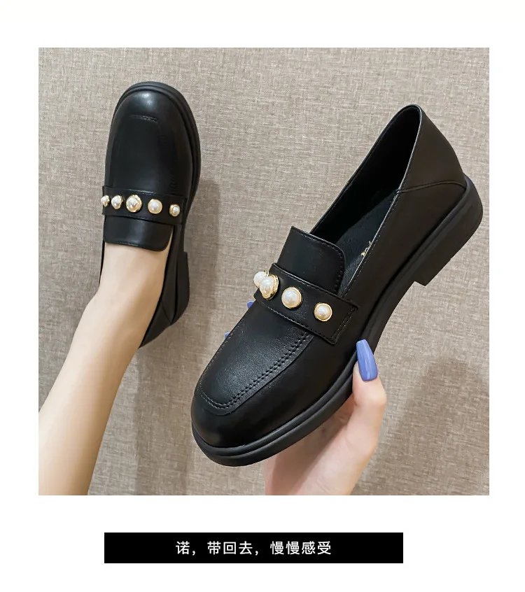 2021 Spring and Autumn low Heel shoes women's fashion design black pearl true leather loafers large size 41-43 free shipping 2021 Spring and Autumn low Heel shoes women's fashion design black pearl true leather loafers large size 41-43 free shipping