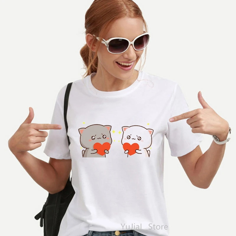 ※ .。.:*❀CHIKA❀*:.。. PECHINCHAR新品.*˚‧ Peach And Goma Mochi Cat Love Boba Print Tshirt Women