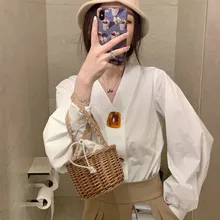 Летние ведро мини сумки на шнурке сумки с ремнем на плечо повседневные тканый Ротанг ручной работы сумки