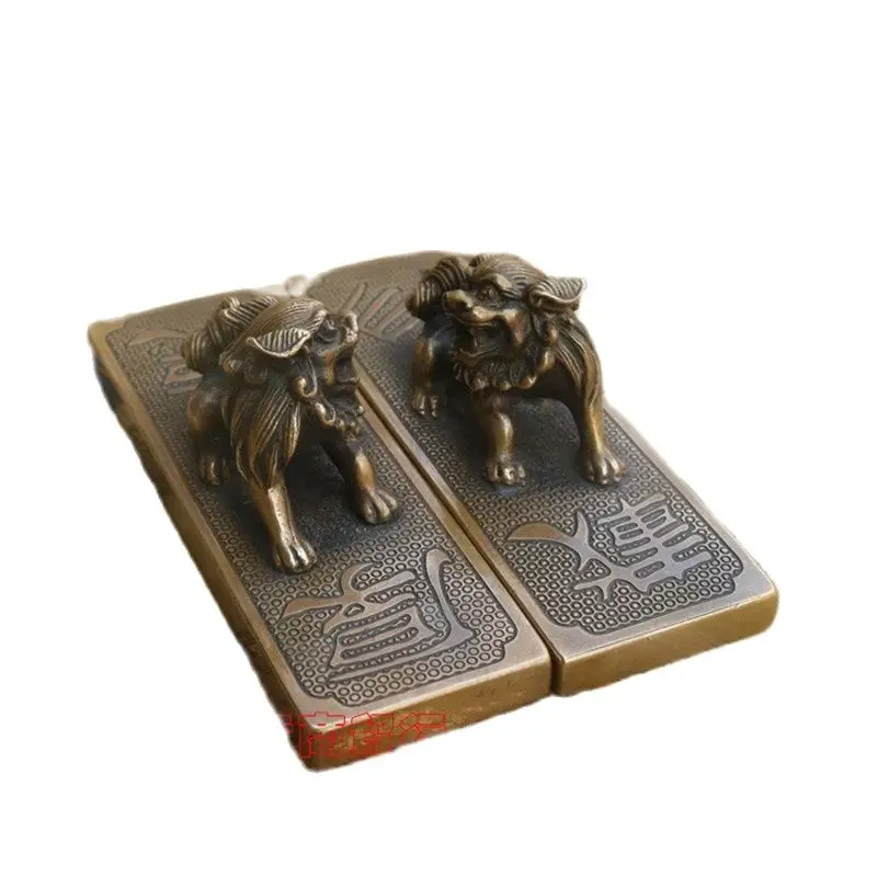 

Chinese Room Plate With Brass Lion Statue Old Paperweight, Text Engraving