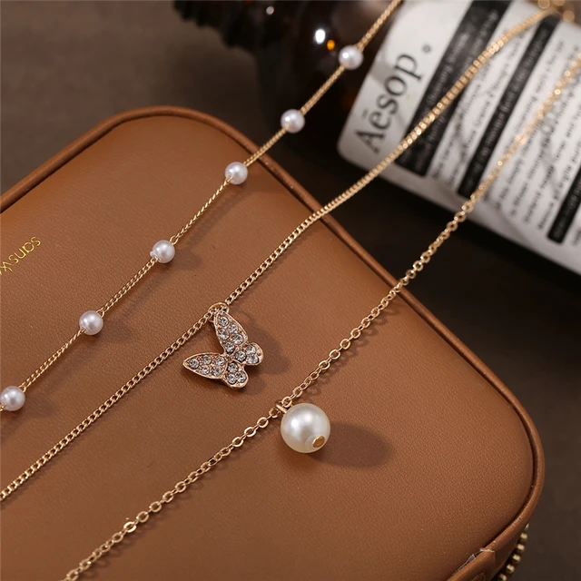 17KM Trendy Multilayered Butterfly Pearl Necklace For Women Fashion Sun Star Gold Pearl Choker Necklaces 2021 Trend Jewelry Gift 2