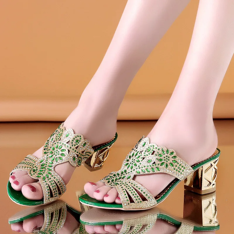 

2019 Summer New Style Semi-high Heeled Chunky-Heel Peep-Toe Hollow out A- line Sandals Mature Man-made Diamond Waterproof Platfo