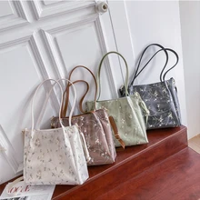 

PVC Jelly Totes Purses and Handbags for Women 2021 Designer Luxury Girls Female Shopper Casual Exquisite Fashion Flowers Wallets