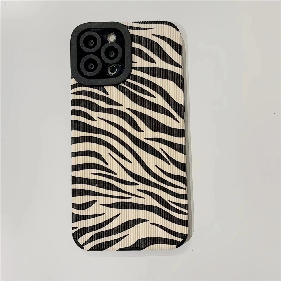 Leopard Pattern Designer iPhone 14 Pro Max Case Cover