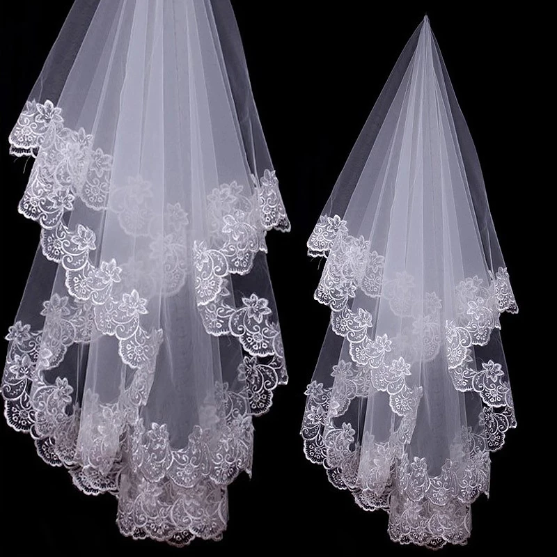 

Short One Layer Bridal Veil Appliques Lace Edge No Comb Wedding Accessories