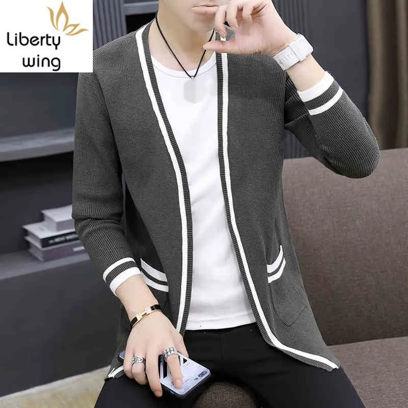 

Autumn New Men Cardigan Thin Coat 2020 Male Slim Gray Striped Knitting Sweaters Street Casual V-Neck Design Warm Outerwear M-3XL