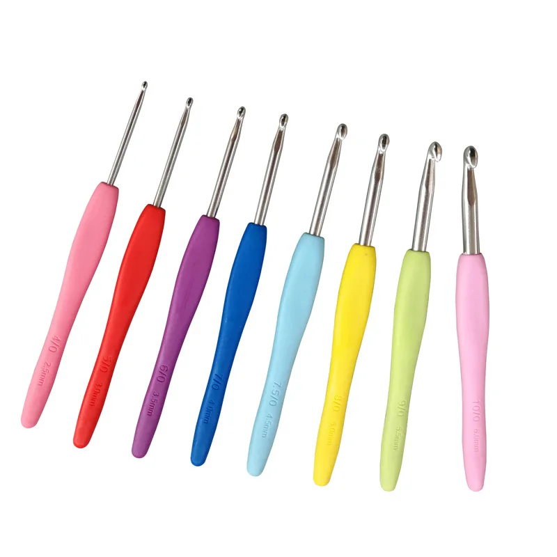 

8pcs Colorful aluminum knitting and crocheting tools Crochet hook so weave sewing kit weave tools Hooks and knitting accessories