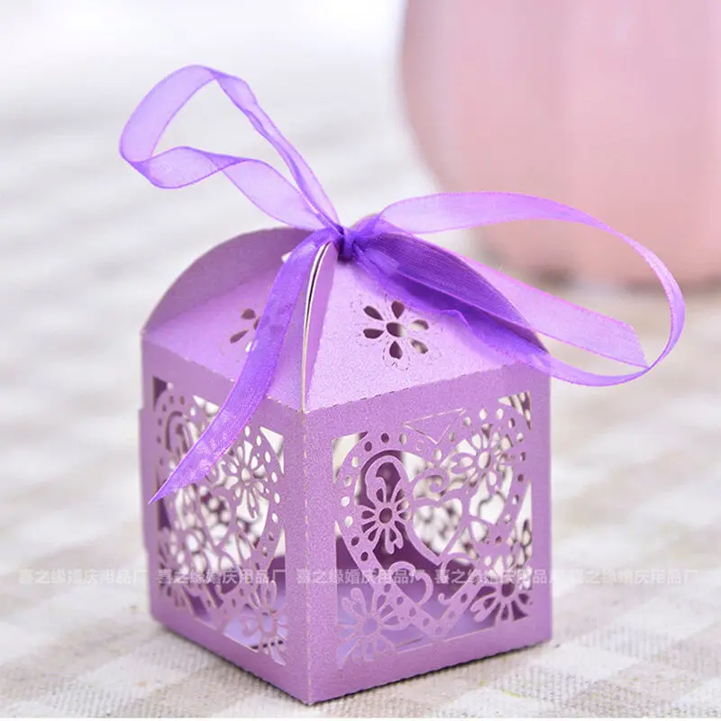 New 50PCS Love Heart Laser Cut Candy Box Gift Boxes Ribbon Wedding Party Favor Bins