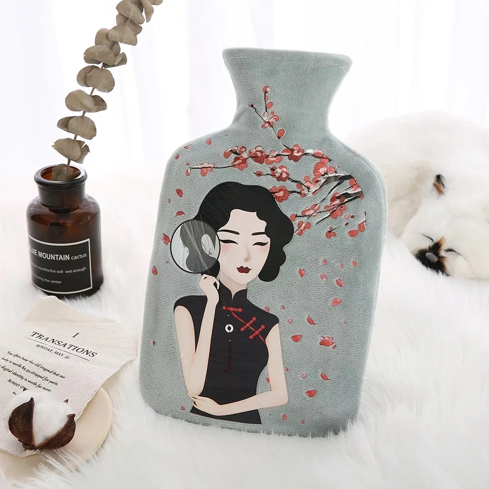 1000 ml 1 шт. милые толстые горячие портативные бутылки для воды, резиновые зимние теплые бутылки для воды, грелка для рук для девочек, карман для рук, сумка для горячей воды - Цвет: 1000 ml