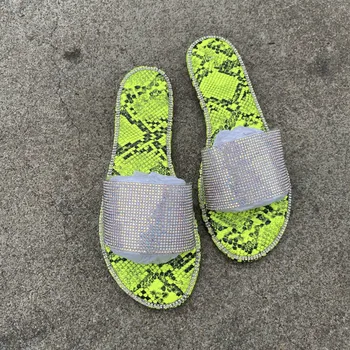 

Summer New Women Slippers Fashion Outside Wear Female Shiny Diamond Flat Beach Shoes Women Plus Size Ladies Snake Pattern Slides