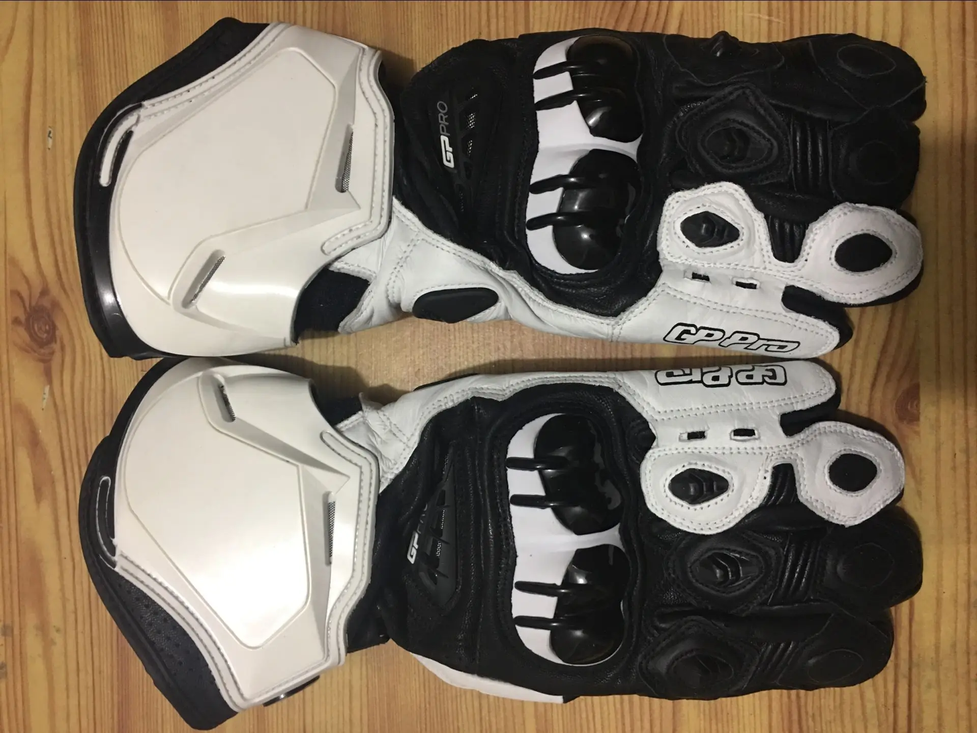 

NEW Motorbike Leather Long Gloves Moto GP M1 Team Racing Driving PRO Motorcycle Racing Gloves