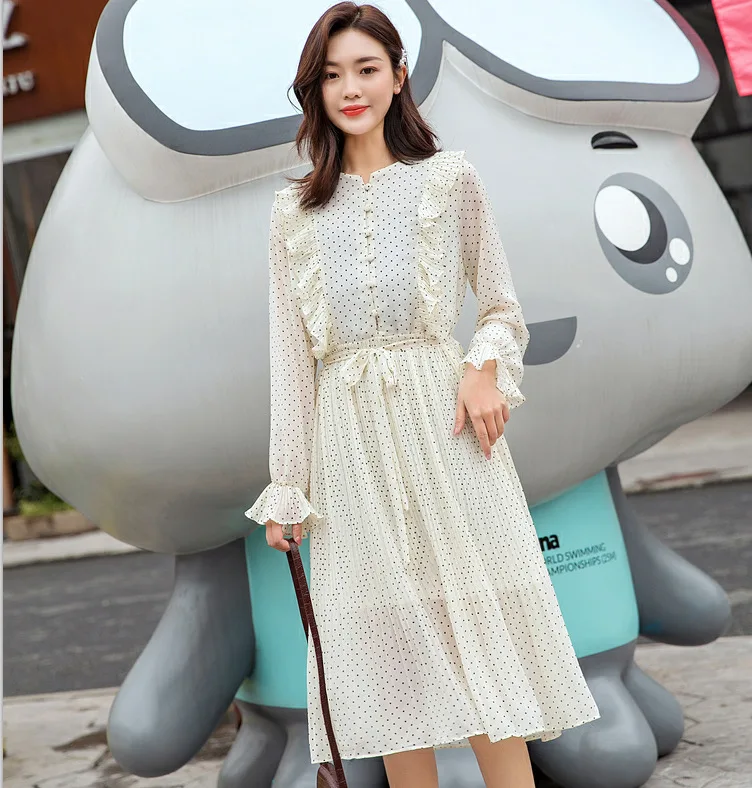 

Spring New Style Korean-style Women's Frilled Polka Dot Mid-length Wrinkle Bell Sleeve Waist Hugging Chiffon Dress S26277