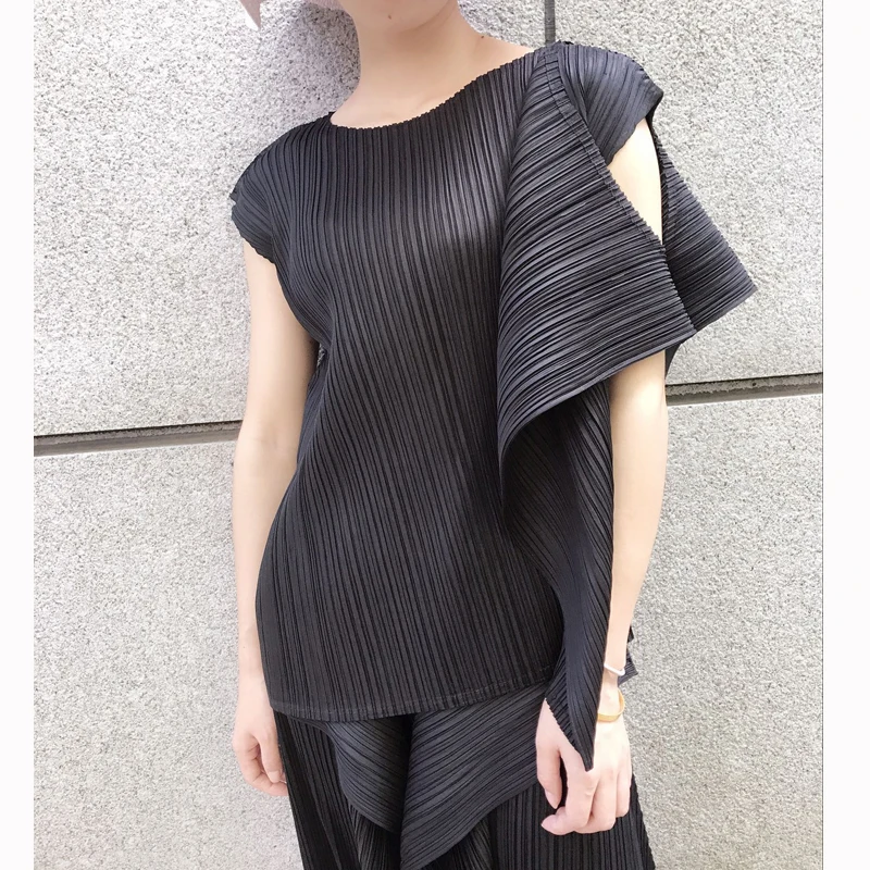 Changpleat дизайн Женская футболка двойные Топы Miyak плиссированные модные однотонные с круглым вырезом большие эластичные тонкие женские футболки Tide T89