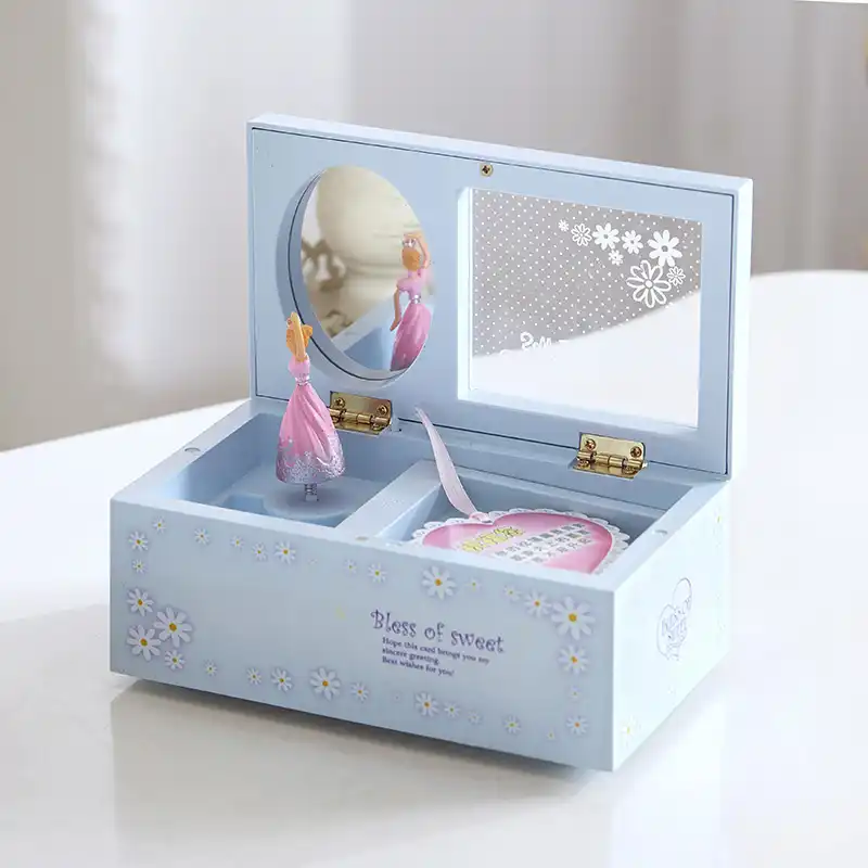 jewelry box for girlfriend