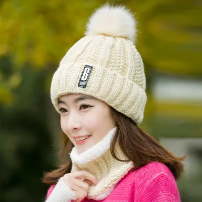 

2019 winter new knit beanie slouchy 2 Pieces Set pompon beanie winter woman caps warm Thicken Hedging Cap ski cotton women's cap