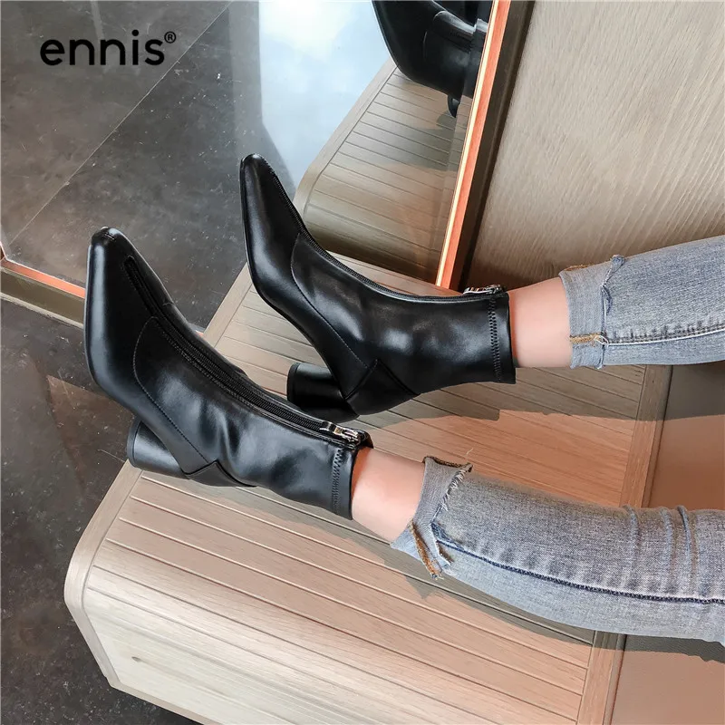 ENNIS/ г., дизайнерские эластичные сапоги на молнии, передний багажник женское из микрофибры ботильоны с острым носком на не сужающемся книзу массивном каблуке Осенняя обувь новинка, A9155