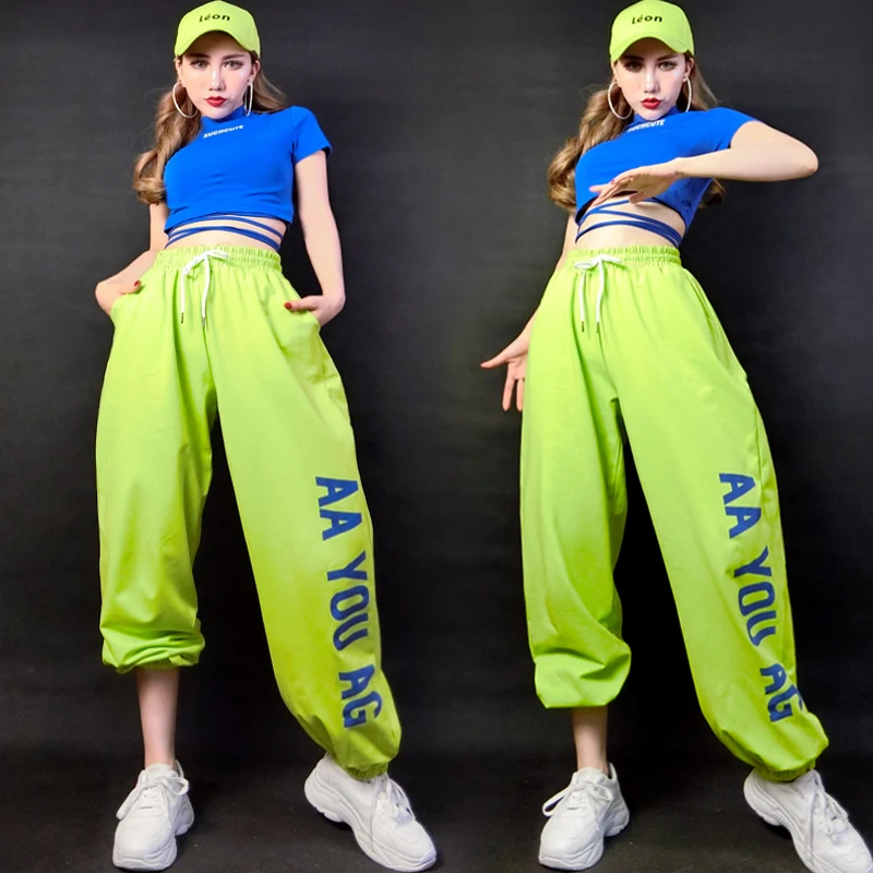 

Group Hip Hop Jazz Dance Costume Blue Cropped Top Fluorescent Green Pants Performance Set Women Stage Rave Outfits SL5183