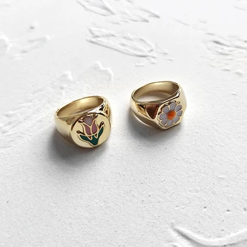 

Peri'sBox Gold Silver Tulip Daisy Flower Rings Colorful Enamel Geometric Rings for Women Size 7 Vintage Rings 2020 Hot Jewelry
