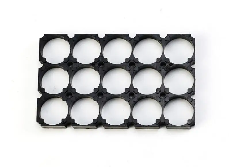 

Пластиковые антивибрационные цилиндрические держатели для батарей 21700 3*5