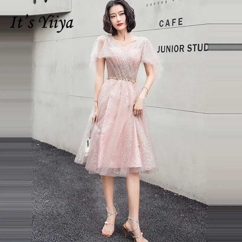 Это Yiiya платье для выпускного вечера с v-образным вырезом и коротким рукавом Формальные платья LF226 элегантный розовый размера плюс длина до колена Vestidos De Gala