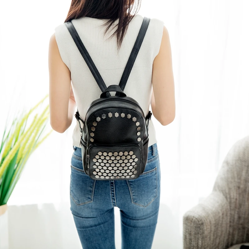 YOUNNE женская дизайнерская Повседневная сумка на плечо Лидер продаж женский рюкзак с заклепками школьная сумка для девочек повседневные сумки для подростков мини-сумка