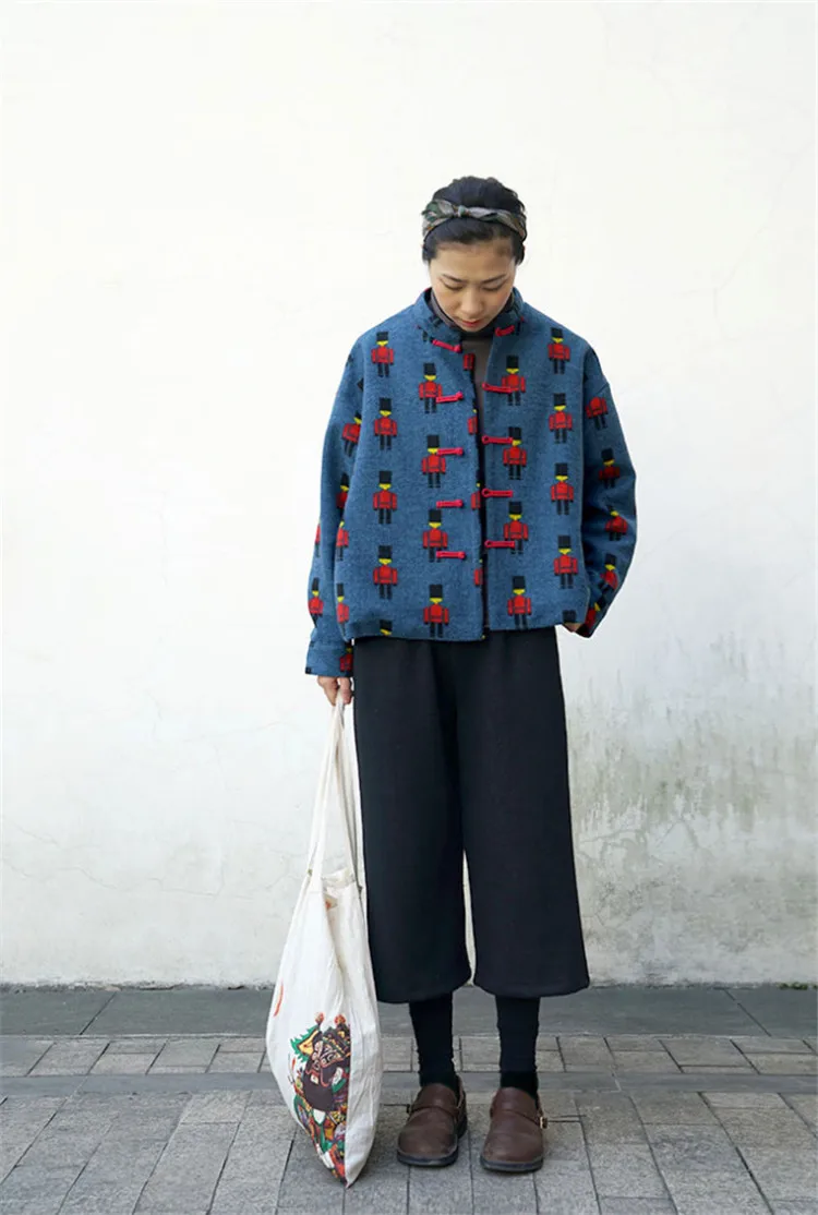 SCUWLINEN осенне-зимнее пальто женское свободное плотное жаккардовое пальто с пуговицами короткая милая парка верхняя одежда P146