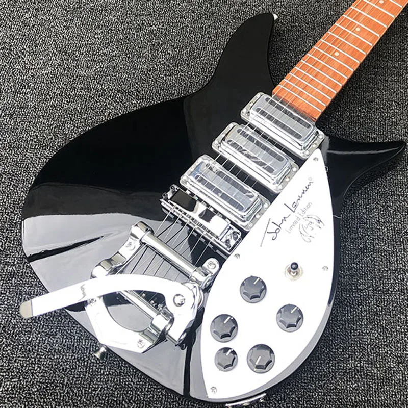 

High quality 325 electric guitar fingerboard has varnish on it,Chord spacing 527 mm and the short neck Guitar free shipping
