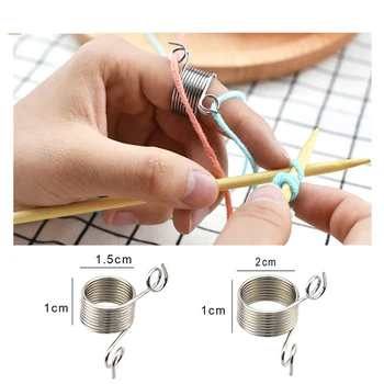 

2pcs Stainless Steel knitting Tool Yarn Spring Guides Braided Knuckle Assistant Jacquard Needle Thimble DIY Sewing Accessories