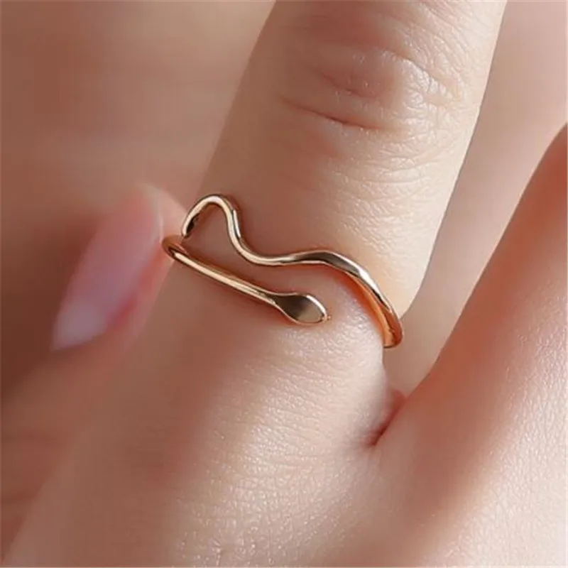 WKOUD Специальное предложение Anillos Anel Masculino модные золотые кольца маленькая змея