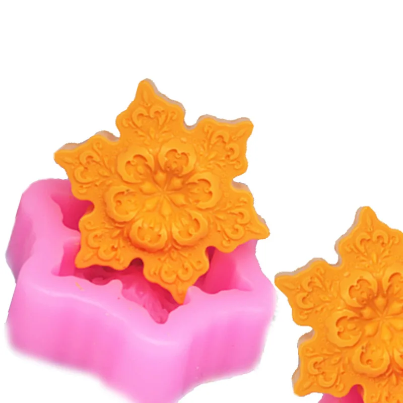 

Hot New 3D Christmas Snowflake Silicone Soap Molds Soap Making Tools for Craft Candle Wax-Resin Handmade Silicone Forms