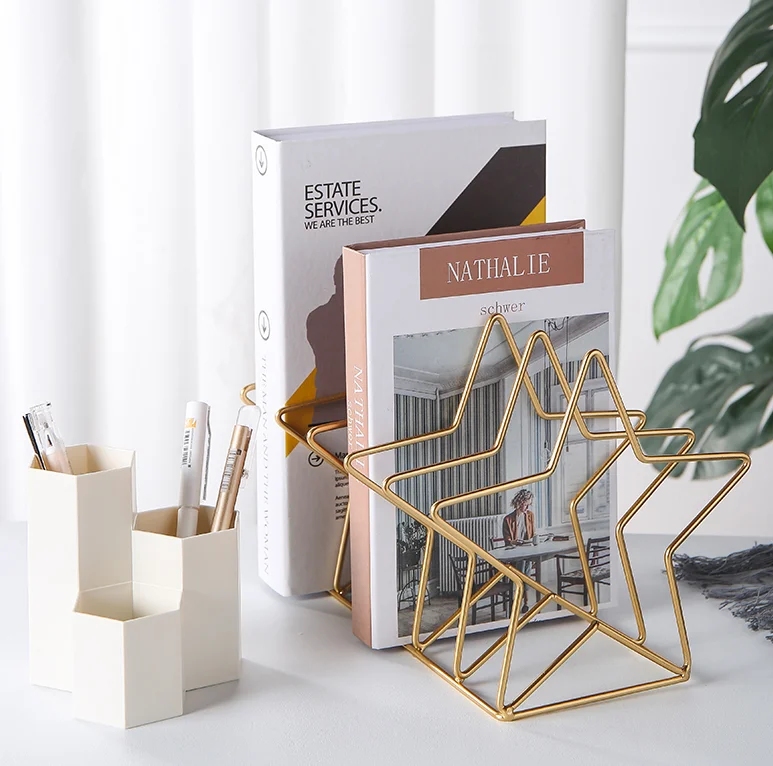 Desktop light Luxury decoration creative study desk iron triangle office supplies newspaper bookshelf J05