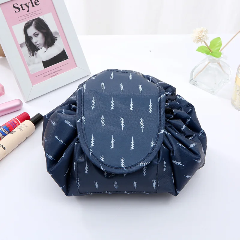 Douyin Лидер продаж корейский стиль Drawstring ленивый косметичка большой емкости Дорожная сумка для мытья многофункциональная сумка для хранения Customizab