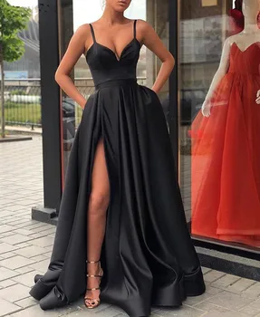 

Black Muslim Evening Dresses A-line Spaghetti Straps Slit Islamic Dubai Saudi Arabia Long Evening Gown Prom Dress