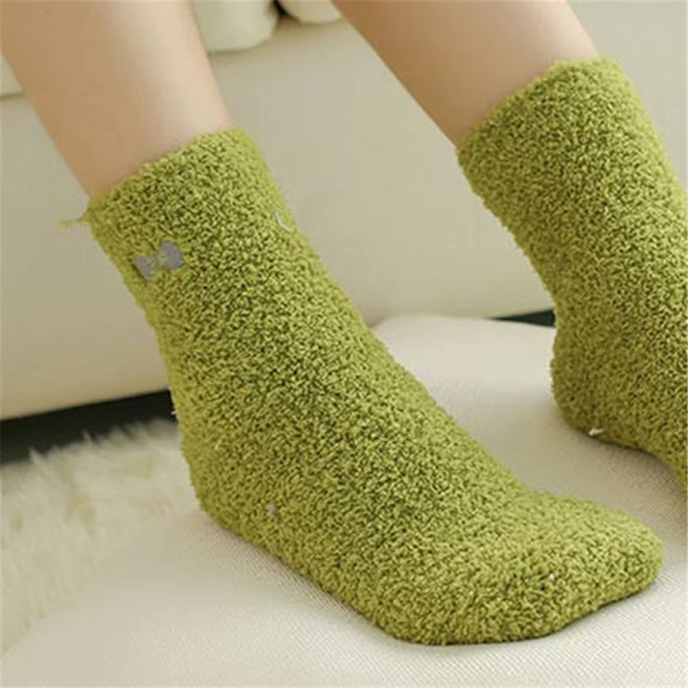 Новые зимние женские мягкие теплые пушистые домашние носки для кровати