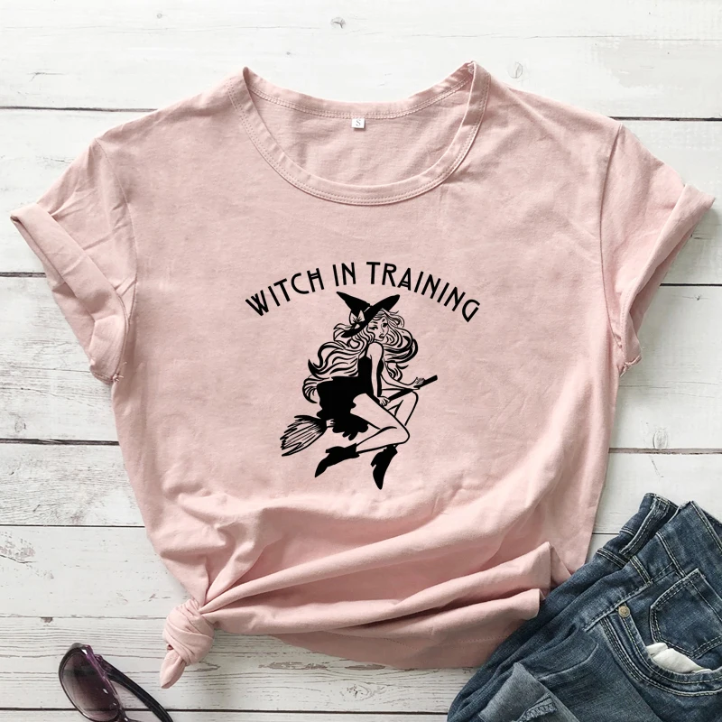 

Witch In Training T-shirt Funny Basic Witch Graphic Tee Shirt Top Cute Women Halloween Witchy Party Gift Tshirt Camiseta