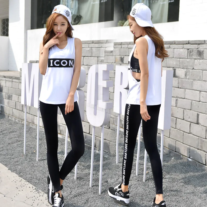 

Four Seasons Yoga Clothes Three-piece Set-Gym Jogging Suits Sports Quick Drying Clothes Workout Clothes WOMEN'S Bra Vest Trouser