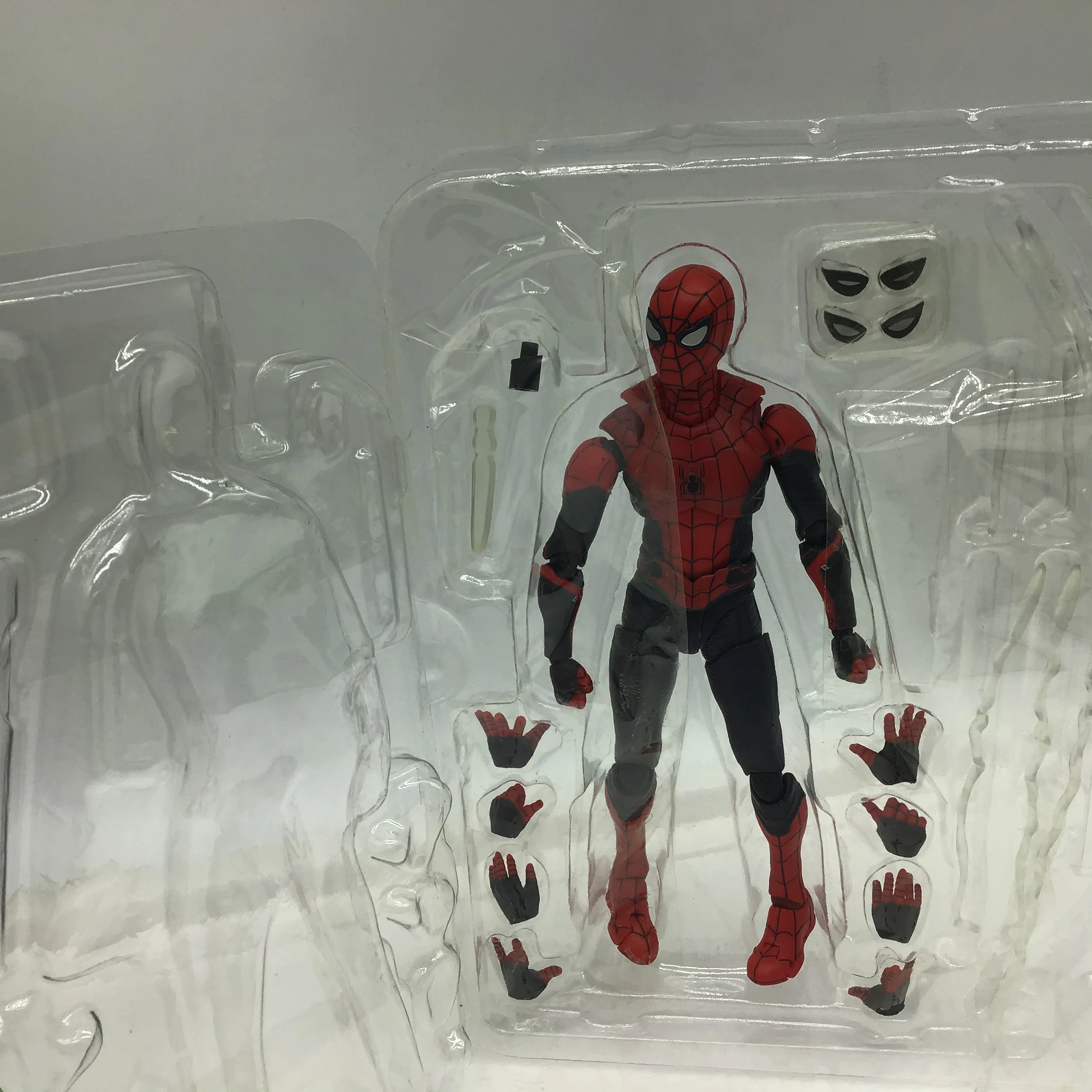 14 см Человек-паук вдали от дома супер герой Человек-паук ПВХ Фигурки игрушки Коллекционная модель игрушки Детский подарок