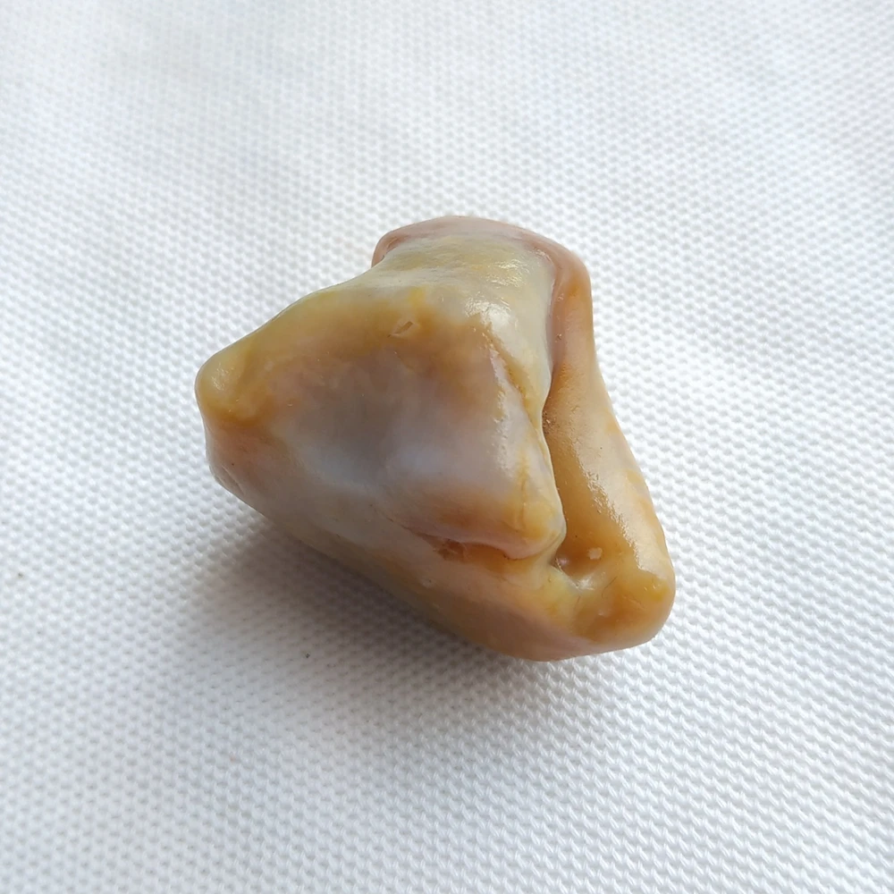 

Natural beautiful stone Ornamental raw stone raw agate Silk Road Collectibles unique collection