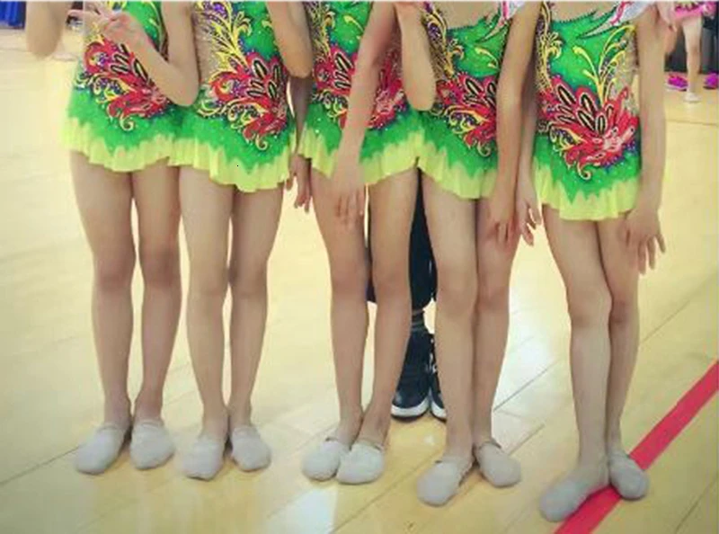 Soft Half Knitted Socks Girls Rhythmic Gymnastics Toe Shoes Ballroom Art Gym Socks Elastic Dance Shoes Girl Gymnastics Yoga Sock