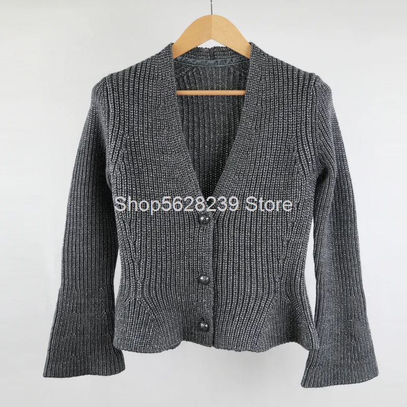 

Bright Silk Lazy Knitting Cardigan Slim Fit Slim Sweater Female V Collar Elegant Small Coat