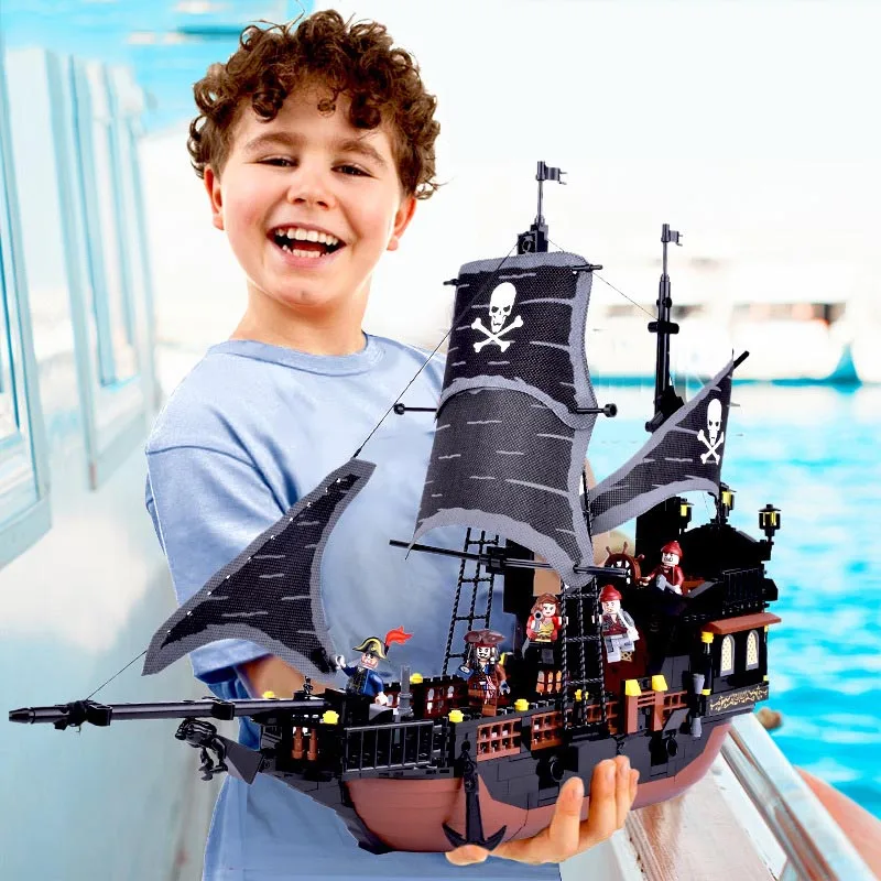 

Pirates of The Caribbean Ship Building Blocks Bricks Black Pearl Island Castle Warship Boat Children Toys Gift Bricks legoinglys